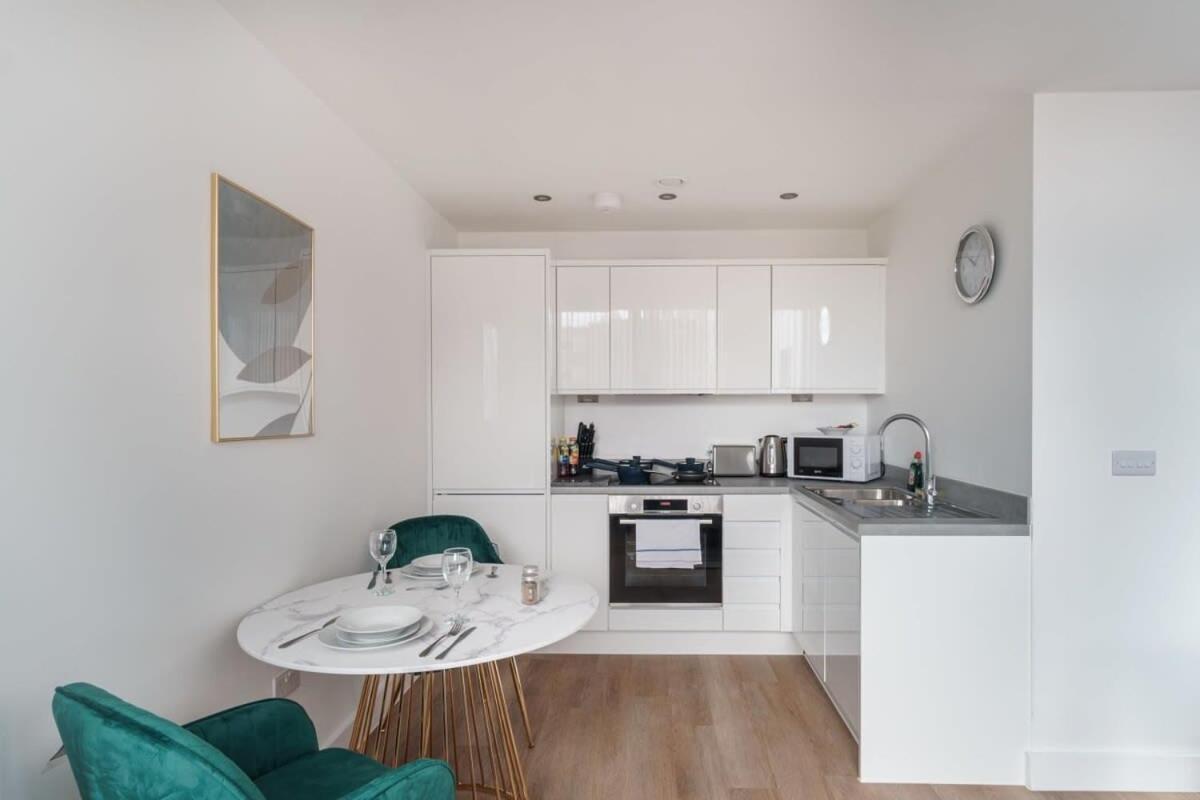 Stay Zeni, Alexandra Rise Manchester Sleek Studio Екстер'єр фото